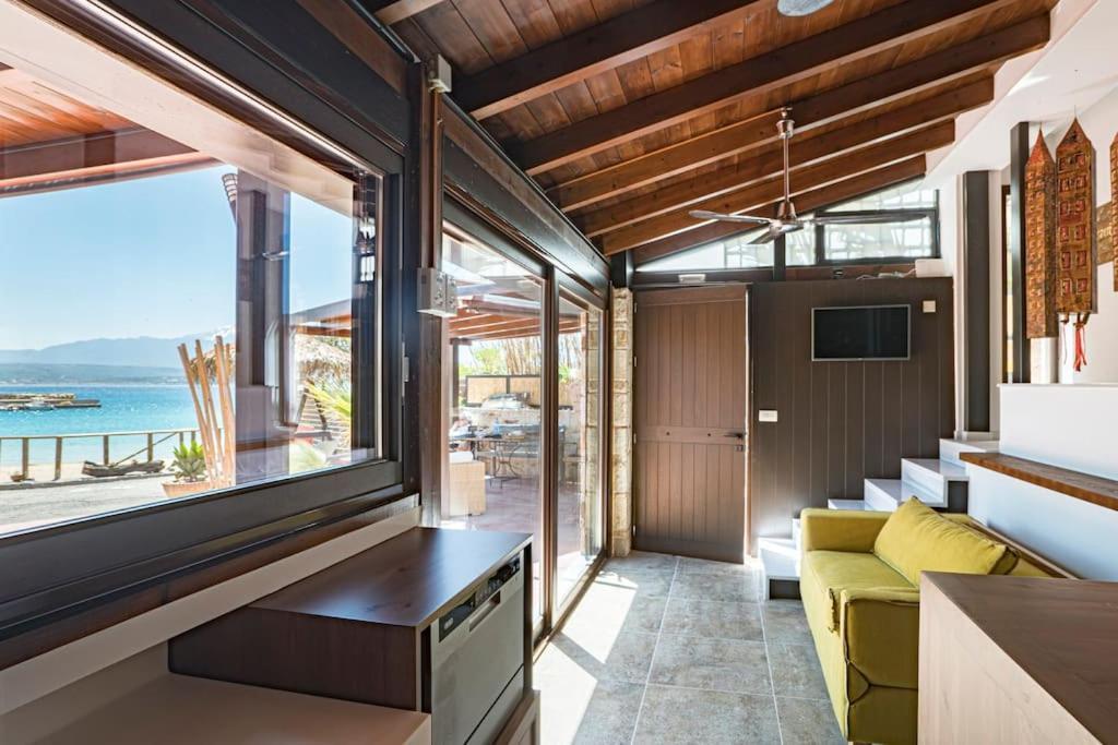 Sea And Sun Metaxy Mas, Brand-New, Beachfront ! خانيا المظهر الخارجي الصورة
